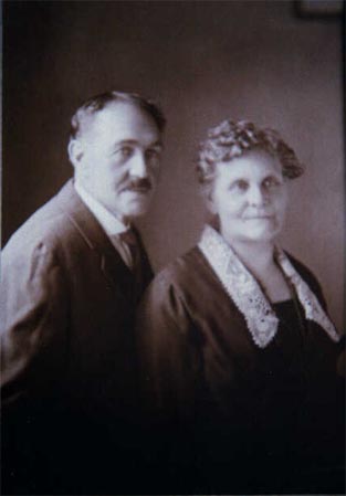 Joseph Wesley Hubbard and Cora Kimbrough Photo